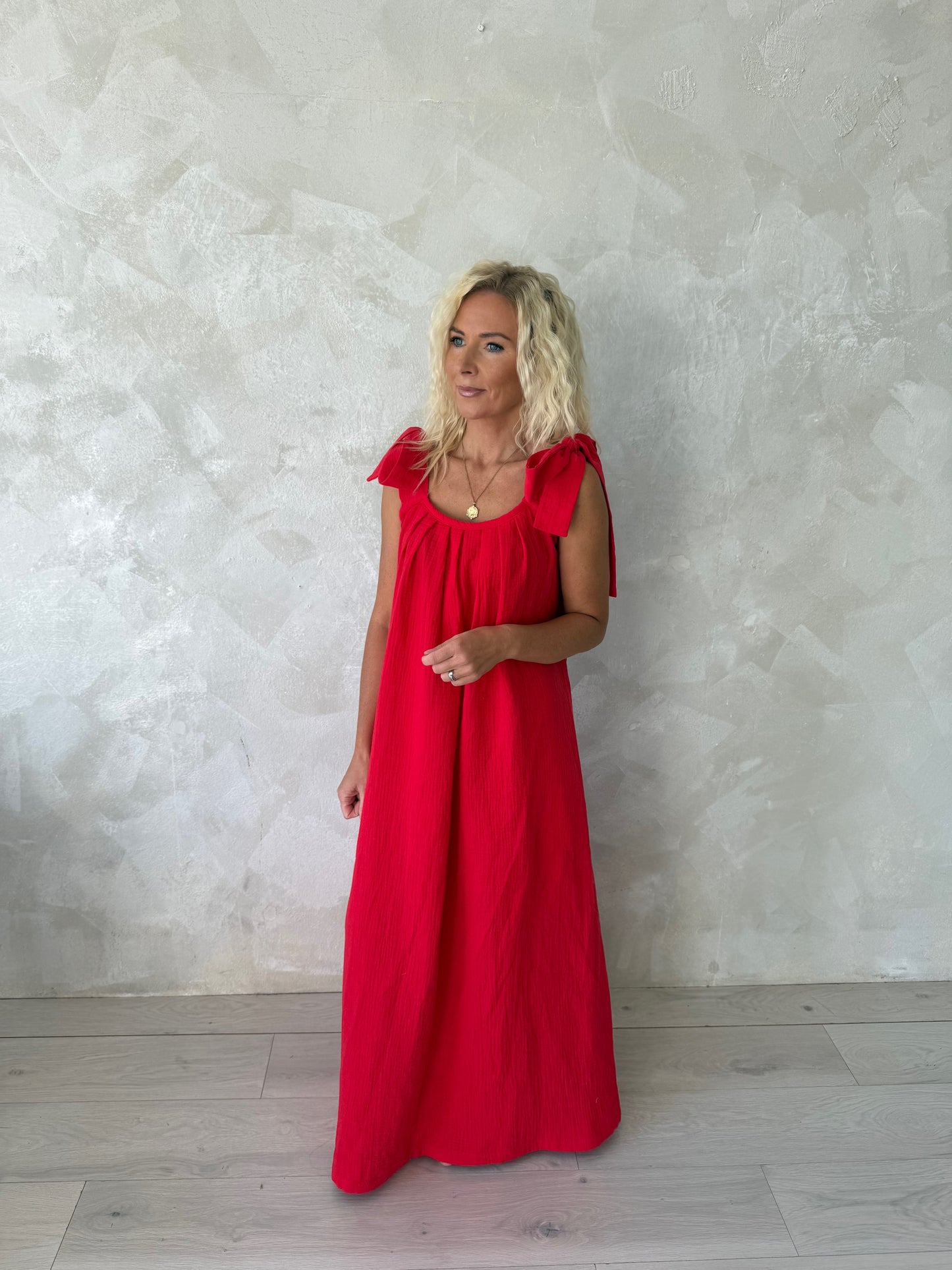 Muslin Travel Dress Ruby Red