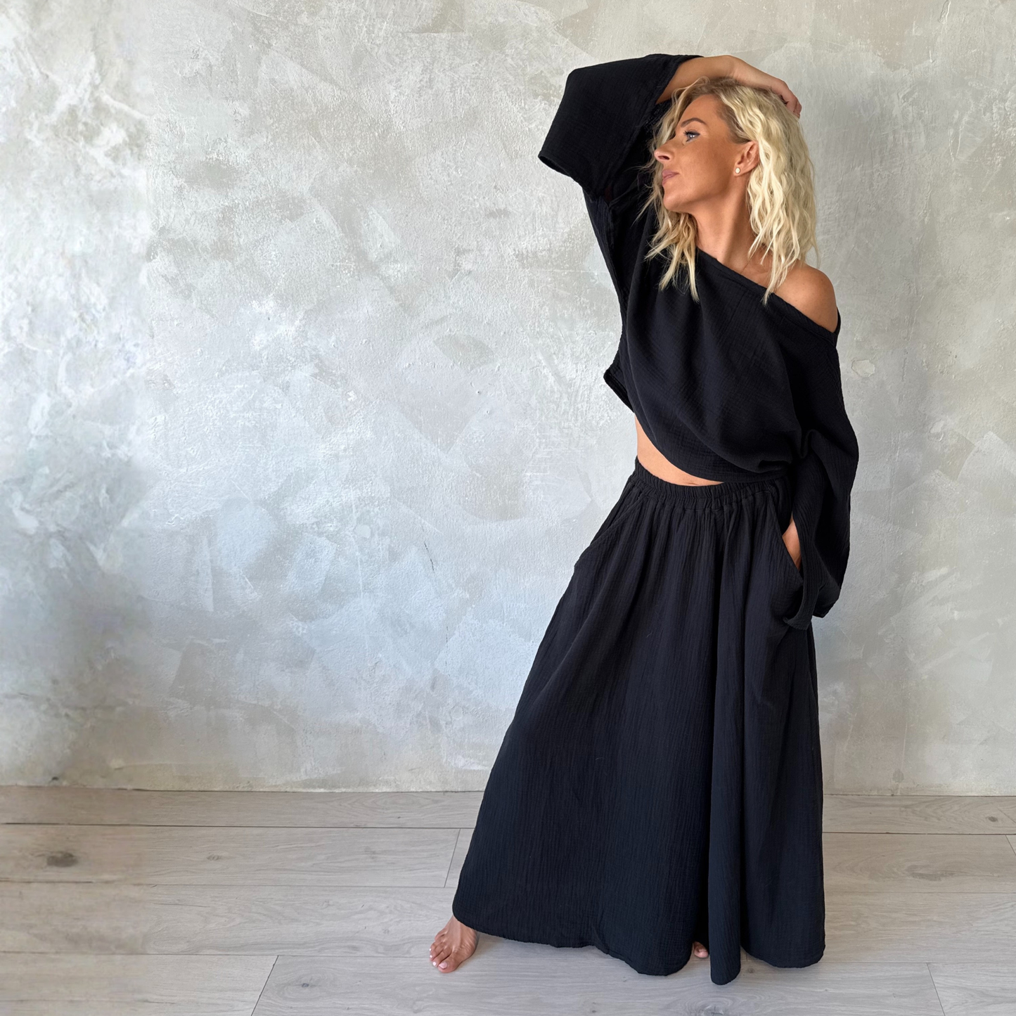 The Muslin Flow Set - Black